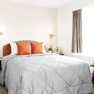 Hotel Intown Extended Oh - I-70e Hamilton Rd, Columbus